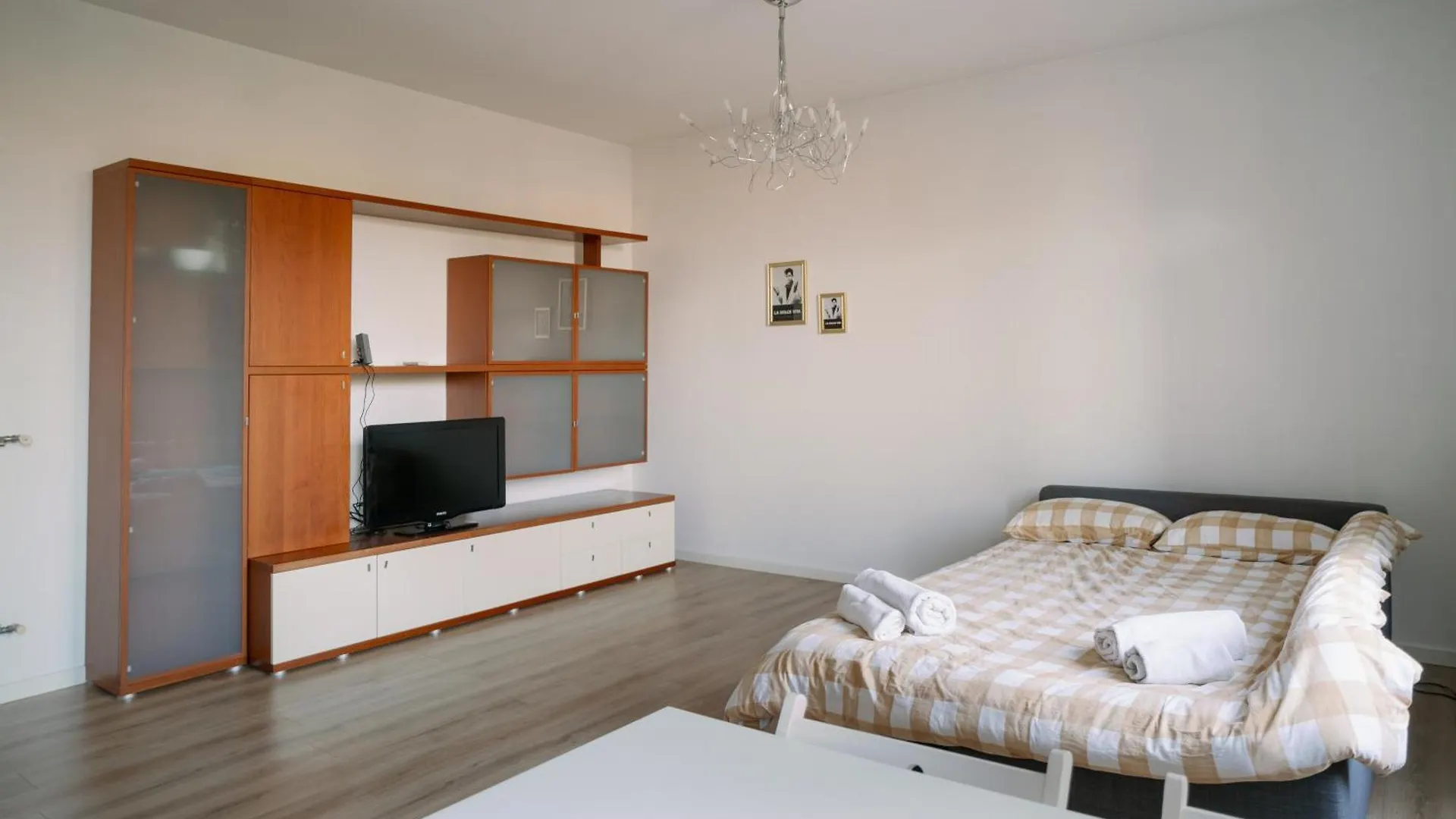 La Dolce Vita Rooms Rome Italy